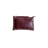Bolso cartera bandolera piel con tachuelas. Asa de mano y correa larga ajustable e intercambiable. (Serpiente burdeos)